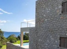 Villa Thymari new cocoon of privacy and peace