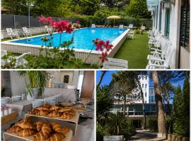 B&B Promenade Hotel Simple con Piscina, hotel i Milano Marittima