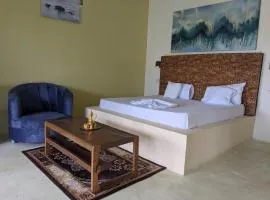 Kivulini Lodge and Restaurant