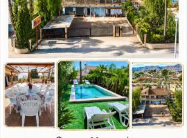 Villa en Lorca Piscina Vistas Terraza y Barbacoa-Venta Ruizo, Hotel in Lorca