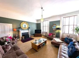 5 Bed in Melrose oc-79418
