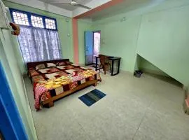 Budget Rooms at Taj Residency Holiday Homestay