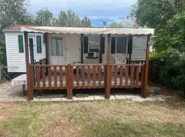 Mobile home 2 chambres climatisé