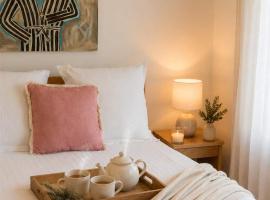 Ocean Views Byron Infused Bliss NEW, Hotel in Encounter Bay