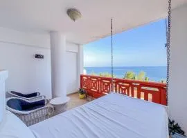 Omega Beachfront Luxury Apartments