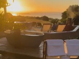 Luxury Couples Hideaway by the Sea