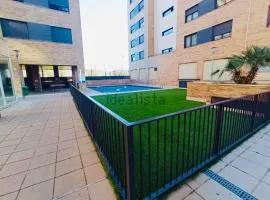 Ático La Puerta de Logroño, con terraza y piscina!