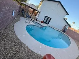 4 bedroom Luxuriously Furnished Modern Mansion With Pool, Spa, and Patio