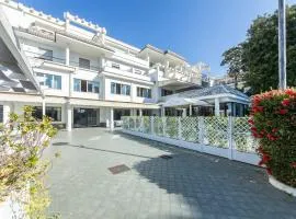 Hotel Sakura, Sure Hotel Collection by Best Western