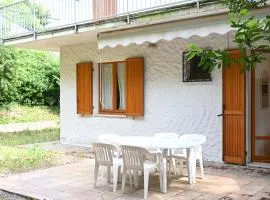 N323 - Numana, trilocale con giardino e posto auto vicino al mare