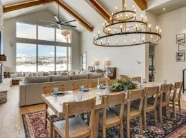 4 Mi to Granby Ranch: Luxe Group Getaway!