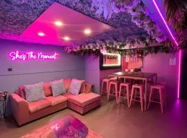Manchester's ONLY themed slumber party suite for 8 with makeup room