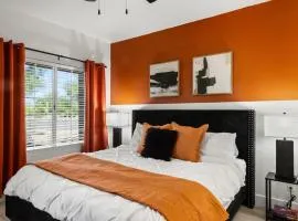 Spring Training Oasis Luxury 2BR near Kierland