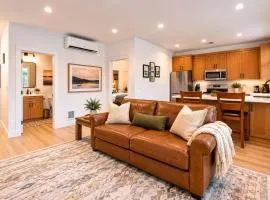 Modern Loft Private Golf Course Retreat