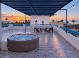 Aura House