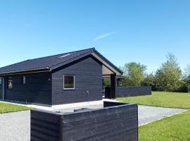 5 star holiday home in Ansager, хотел в Ansager