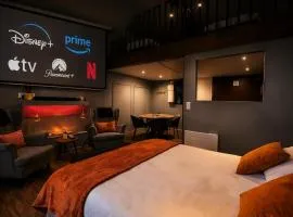 Suite Phoenix - Maison Cosy avec Terrasse Privée