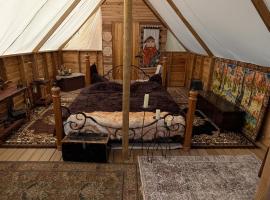 Einvala Luxury Viking Retreat, hotel em Entwistle