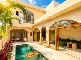 Villa Taman Raja - P utri Stunning 2BR Villa North Canggu