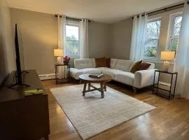 Comfortable 4 Bed Home close to Gillette