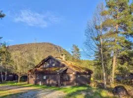 Cozy Home In Tjørhom With Sauna