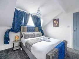 16PT1 - Spectacular Stay in Armley