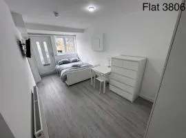 Bright Stylish Studio Flat