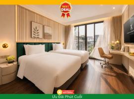 Luxeden Signature hotel – hotel w mieście Hanoi