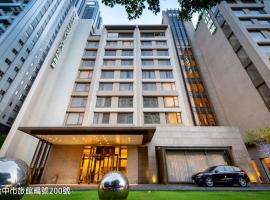 Hung's Mansion, hotell i Taichung