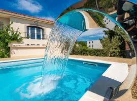 Villa Lara with pool&whirpool&pet friendly&100m from the sea- Rab by Villas Guide