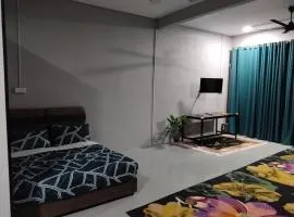 Roomstay Ust Omar