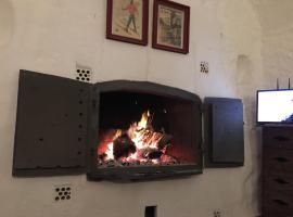 Casas Cueva y Cortijo La Tala en Guadix, hotel Guadixban