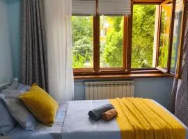 Central Almaty 3BR Apartment near Panfilov Park