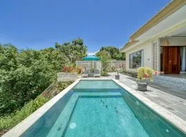 Quiet 2BR Villa with Ocean View in Uluwatu