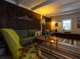 Perla in Lofoten - big and cosy Lofoten house close to the sea