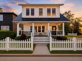 Dragonfly Guest House-GOTL Strip