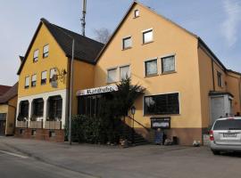 Hotel Gasthof Ratstube, hotel u gradu 'Kirchheim unter Teck'