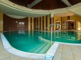 Hotel Velky Meder, hotel di Veľký Meder