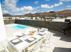 Casa Carann - By AZ Rentals: Uga'da bir otel