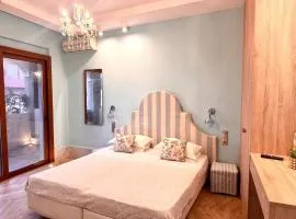 Rozmari Suites