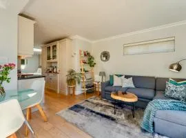 Fig Tree Cottage - Leafy Constantia Cottages