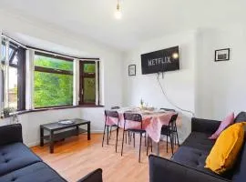 Cosy 4 Bedroom Birmingham