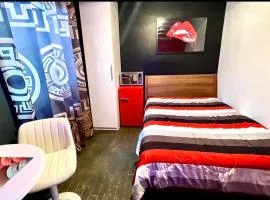 Luxury KIA Room D