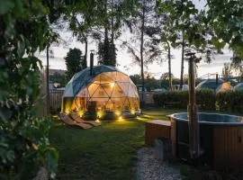 Unique glamping Prague with private hot tub