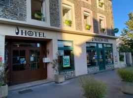 Hotel de la Gare: Dol-de-Bretagne şehrinde bir otel