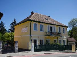 Hotel Pension Alte Mühle: Klosterneuburg şehrinde bir otel