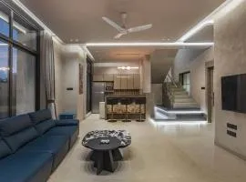 4BHK with pool Deshco Villa Myst Dusk, Lonavala