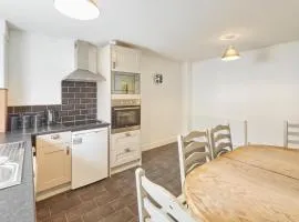 Skinningrove Beach Apartment 5