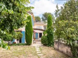 Maison provençale au calme avec jardin à Grasse