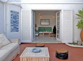 BEACH House 1 minute walking from the beach